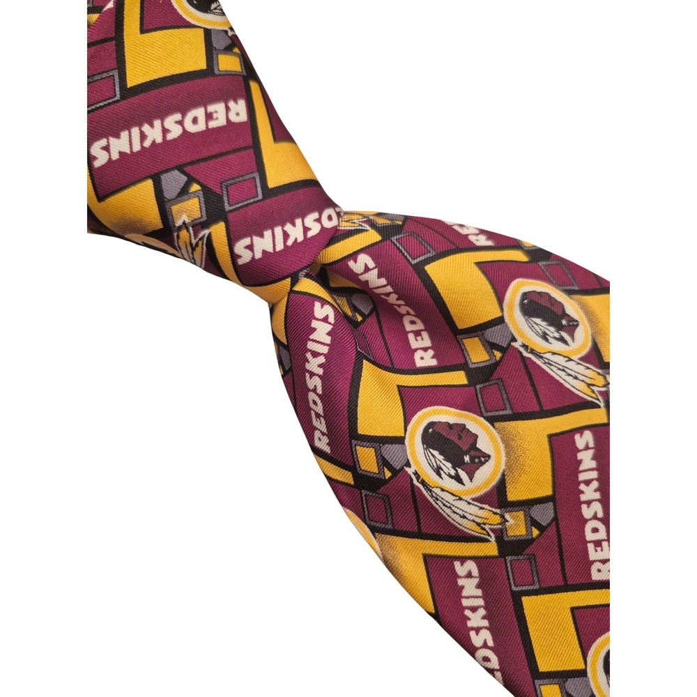 NFL Washington Redskins Mens Silk Necktie Burgundy Gold Vintage Logo Tie VTG